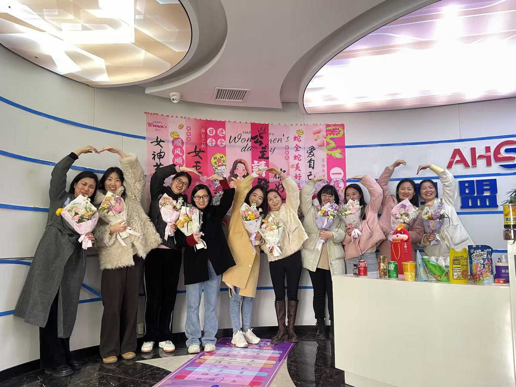 S36沙龙会 - 要玩就玩沙龙会 - 官方